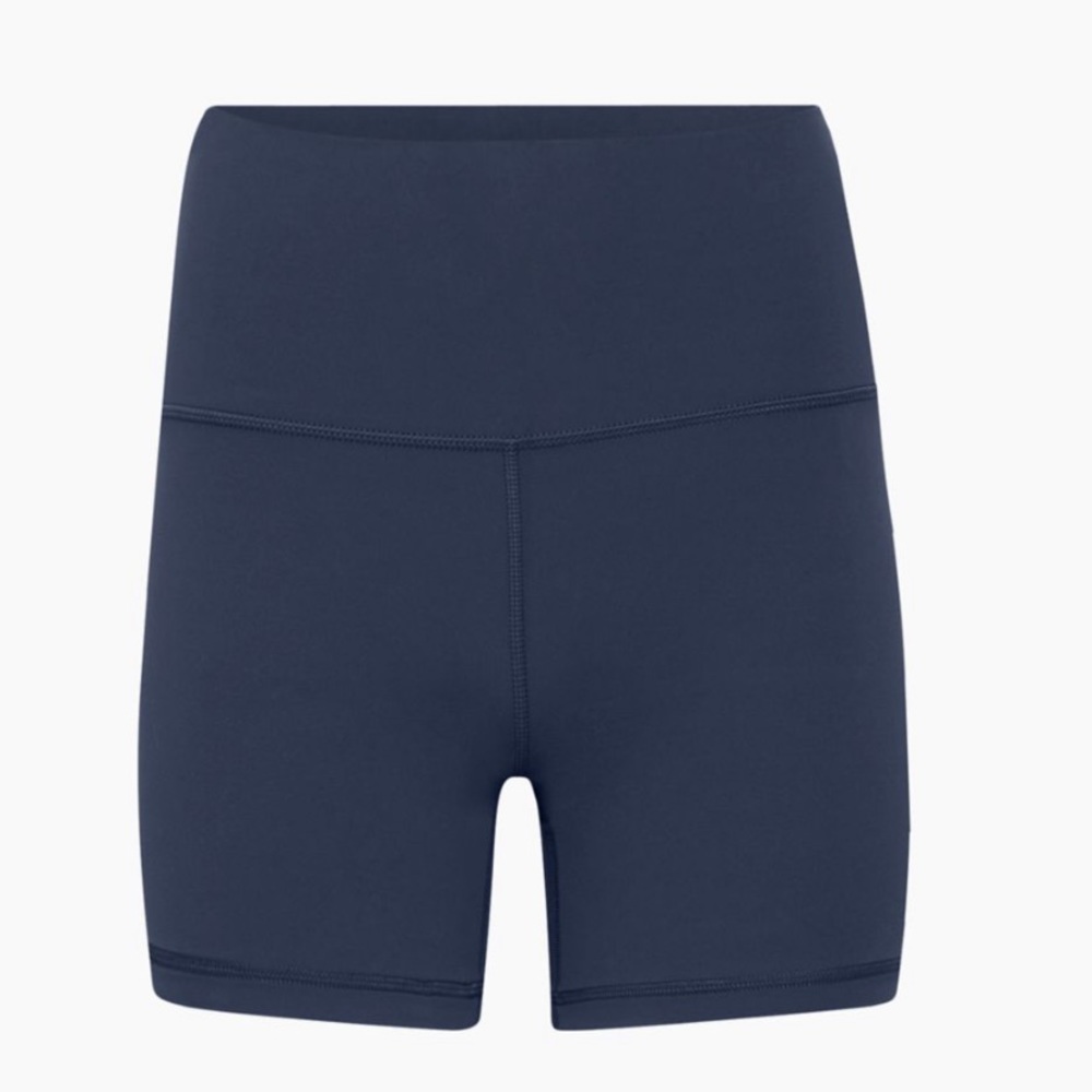 TnaBUTTER™ Cheeky Hi-Rise 5" Short
High-waisted cheeky bike shorts